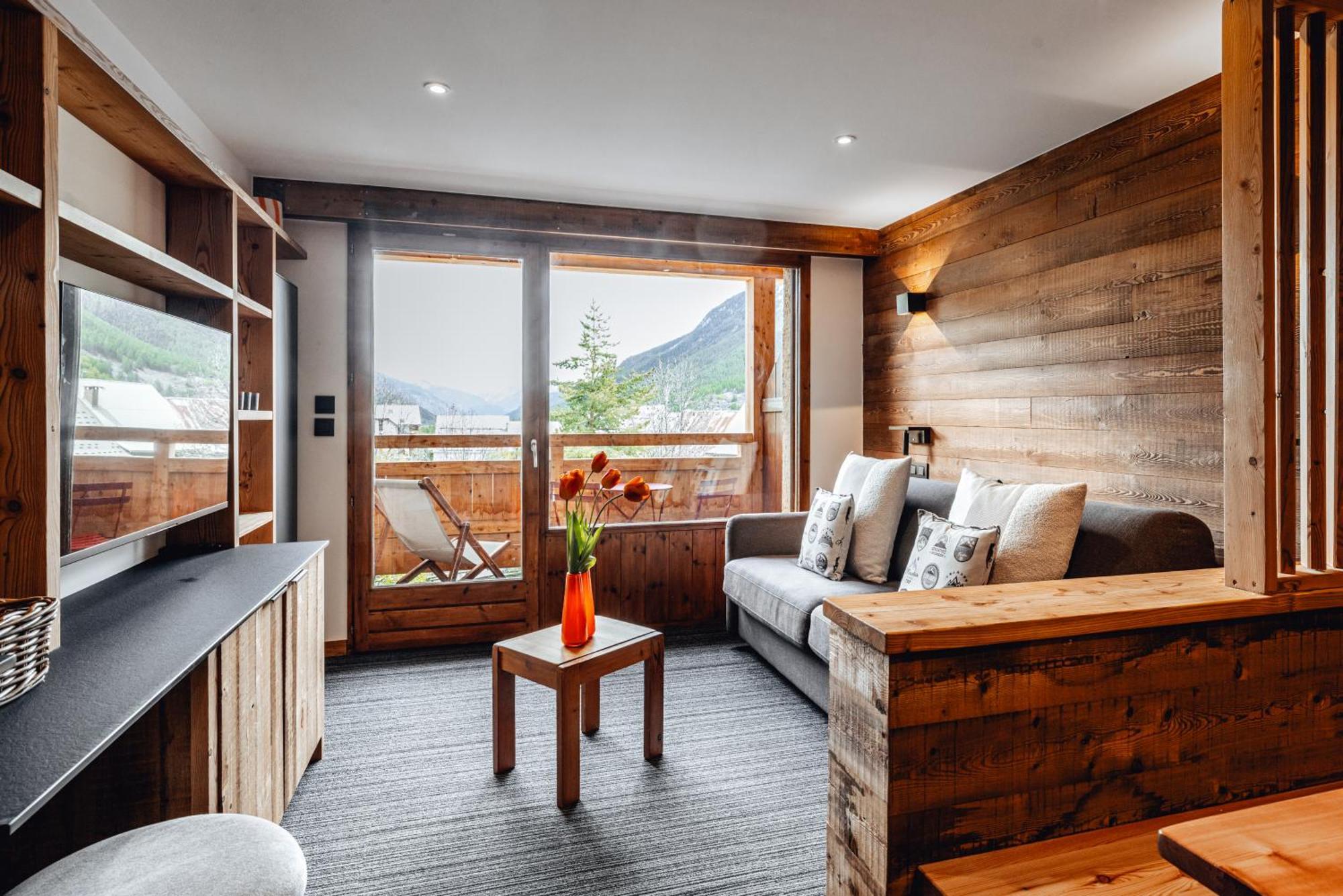Alliey & Spa Piscine Appart-Hotel Serre Chevalier Le Monêtier-les-Bains Εξωτερικό φωτογραφία