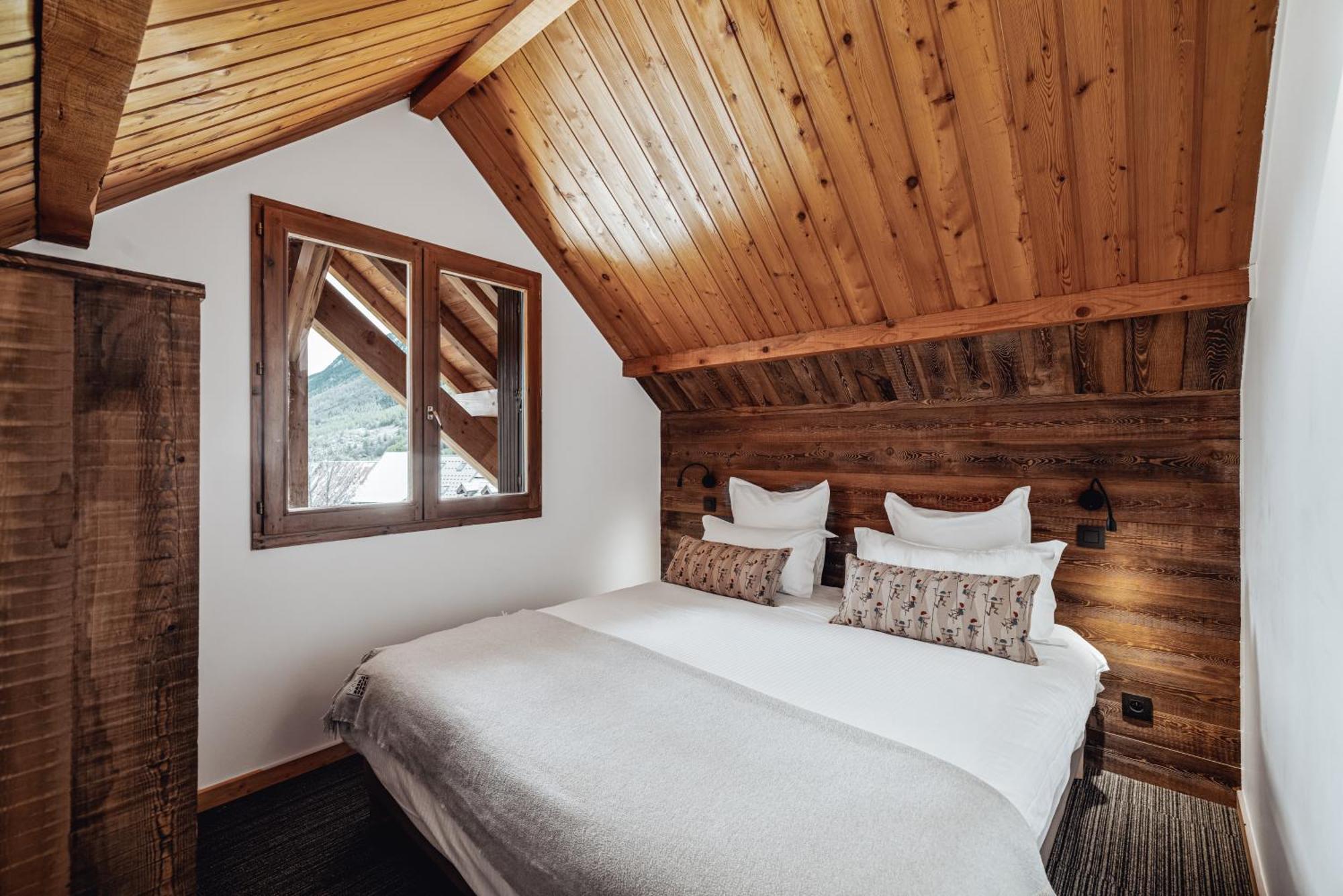Alliey & Spa Piscine Appart-Hotel Serre Chevalier Le Monêtier-les-Bains Εξωτερικό φωτογραφία